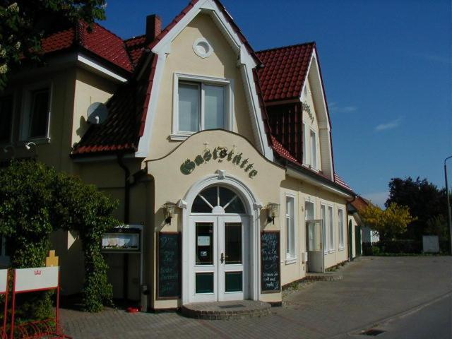 Restaurant Und Pension Zur Nassen Ecke Wittenbeck Extérieur photo